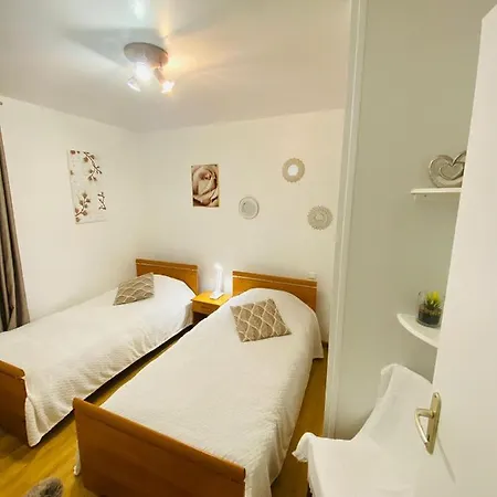 Apartment Apt Baie De Somme 100 M De La Garage A 200 M *